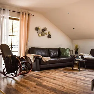 Bei Wolf Und Eule Apartment